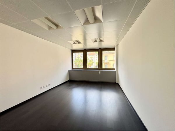 Ufficio moderno di 3 locali a Paradiso a pochi passi dal Lago di Lugan 3