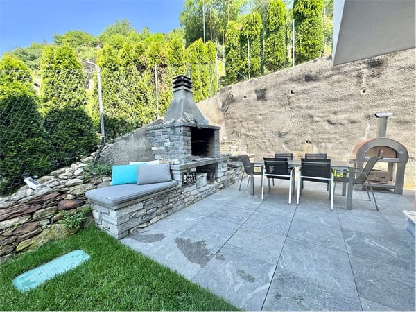 Moderna villa unifamiliare Minergie-P con impianto fotovoltaico e priv 4