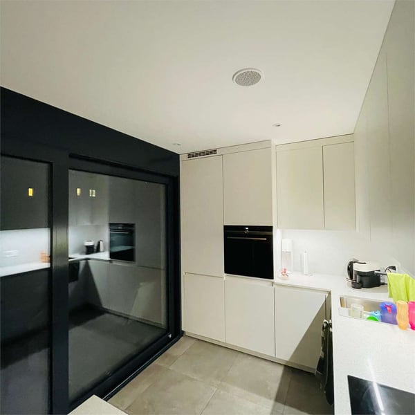 Moderno 4,5 locali con giardino privato - Gordola 3