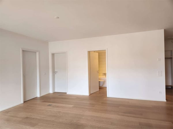 Elegante 3.5 locali moderno con ampio terrazzo e doppi posteggi 13