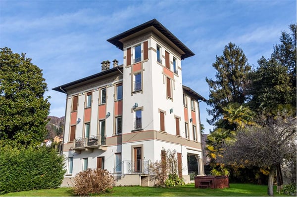 MERAVIGLIOSA VILLA SUL LAGO DI MAGGIORE 1