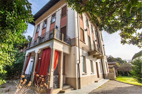 MERAVIGLIOSA VILLA SUL LAGO DI MAGGIORE 2