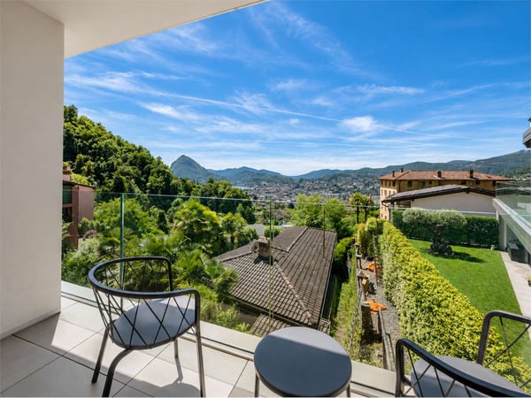 Appartamento di recente costruzione di 3.5 locali a Lugano vista lago 11
