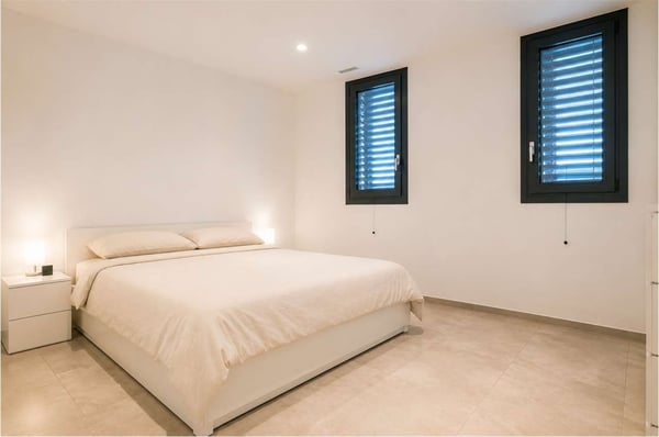 Moderno 4,5 locali con giardino privato - Gordola 12
