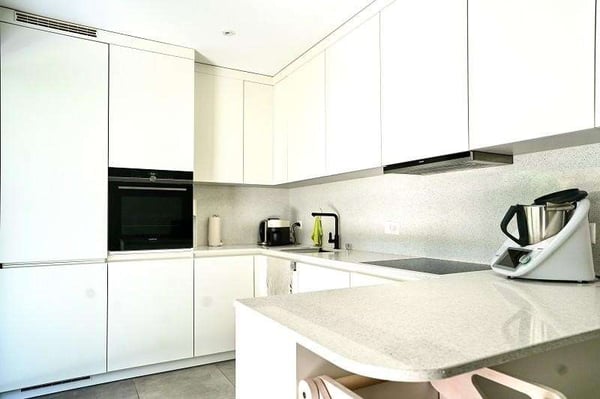 Moderno 4,5 locali con giardino privato - Gordola 10