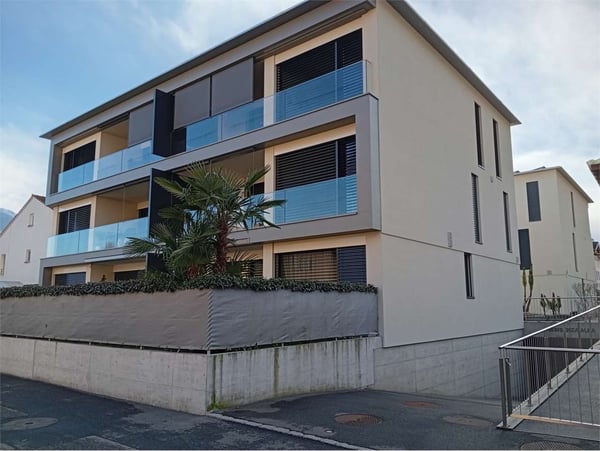 Moderno 4,5 locali con giardino privato - Gordola 3