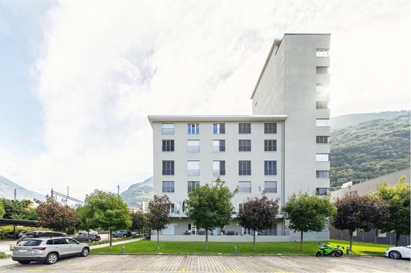 3.5 locali moderno con piscina e vista Alpi - Arbedo 4