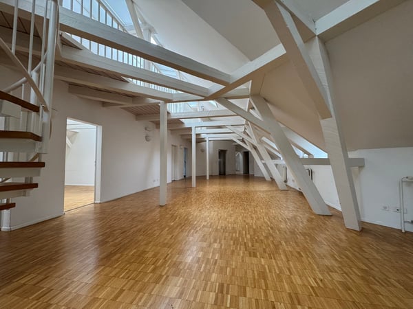 Büroräumlichkeiten in Liebhaberobjekt 5
