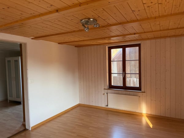 Charmantes Bauernhaus mit Garage und grossem Garten in Mühledorf SO 20