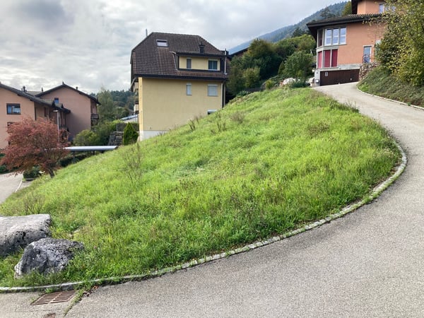 2 Familienhaus auf 1334m2m plus Parzelle mit 485m2 Bauland 12