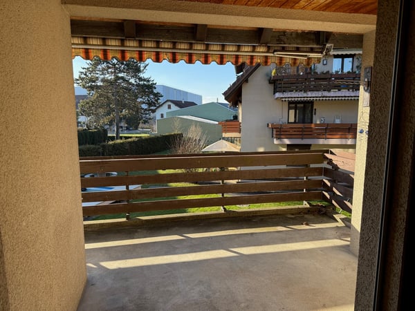 Charmante 3-Zimmer-Wohnung mit Gemeinschaftspool/Sauna und Garage in Dotzigen 14