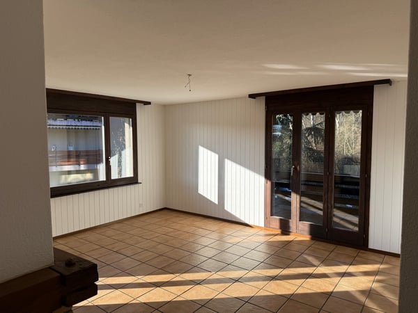 Charmante 3-Zimmer-Wohnung mit Gemeinschaftspool/Sauna und Garage in Dotzigen 6