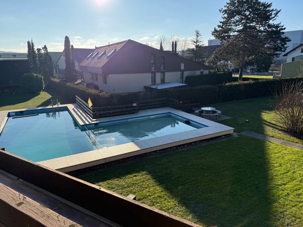 Charmante 3-Zimmer-Wohnung mit Gemeinschaftspool/Sauna und Garage in Dotzigen 8