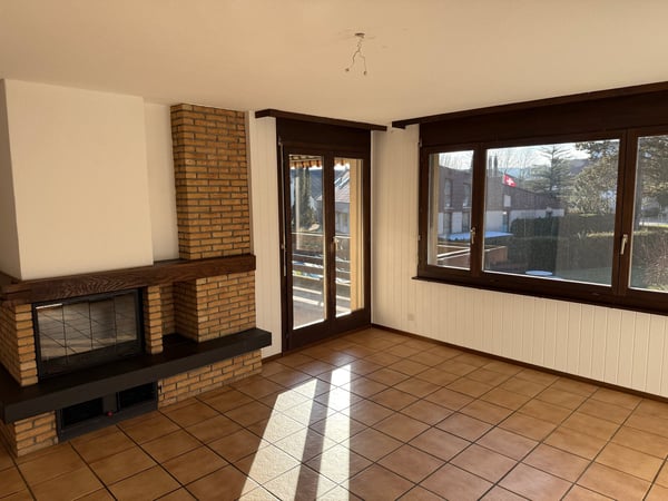 Charmante 3-Zimmer-Wohnung mit Gemeinschaftspool/Sauna und Garage in Dotzigen 7