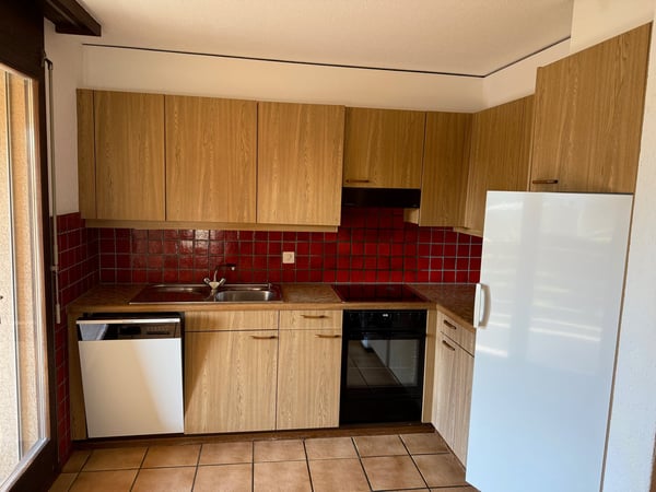 Charmante 3-Zimmer-Wohnung mit Gemeinschaftspool/Sauna und Garage in Dotzigen 10