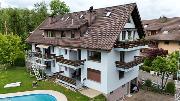 Charmante 3-Zimmer-Wohnung mit Gemeinschaftspool/Sauna und Garage in Dotzigen 3