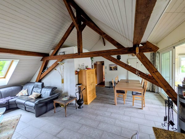 Attraktive 4.5-Zimmer-Wohnung in Leuzigen  hell, grosszügig und mit Balkon/Estrich/Keller 7
