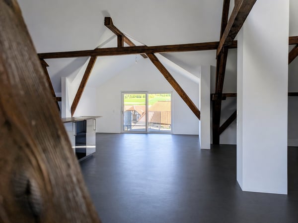 Einzigartiges Loft in historischem Gebäude in Hindelbank 227m2 inkl. 2 EH Plätze 9