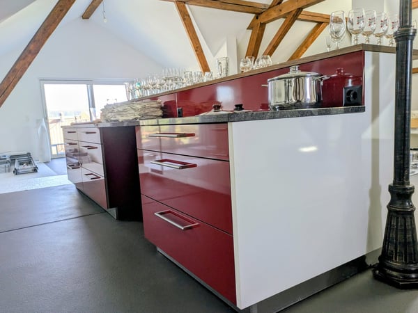 Einzigartiges Loft in historischem Gebäude in Hindelbank 227m2 inkl. 2 EH Plätze 4