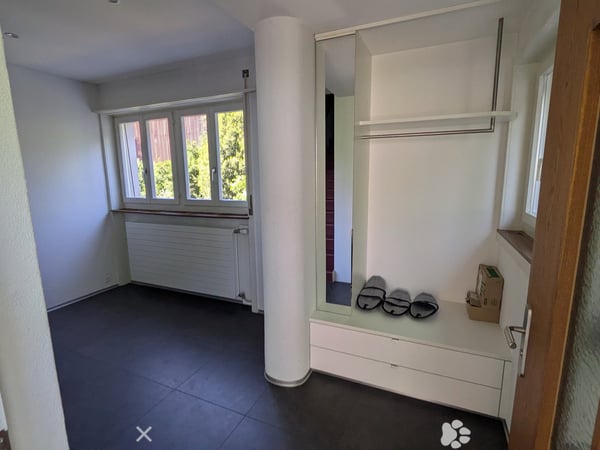 Charmantes Einfamilienhaus in Biel mit grossem Garten, Sauna und Whirlpool 6
