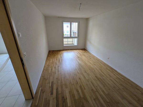 Moderne 3.5 Zimmer-Wohnung in Leuzigen mit grosszügigem Balkon 8