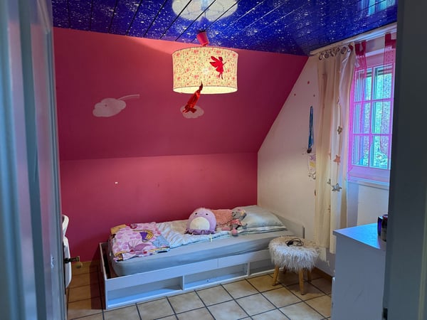 Charmantes 5.5-Zimmer-Einfamilienhaus mit Einliegerwohnung 1.5 Zimmer in Nidau 23