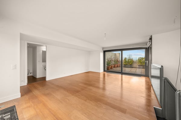 Unique penthouse with rooftop and swimming pool and amazing view on the lake and the Jet d’Eau 16