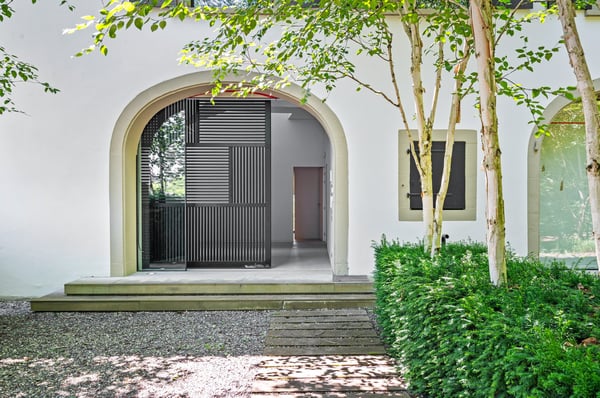 Magnifique et spacieuse propriété rénovée du XVIIIᵉ siècle, parcelle de 3 136 m², piscine intérieure 13