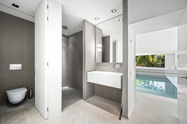 Magnifique et spacieuse propriété rénovée du XVIIIᵉ siècle, parcelle de 3 136 m², piscine intérieure 11