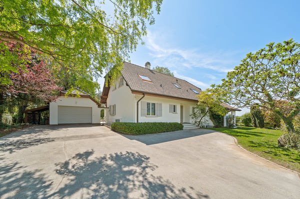 Magnifique villa individuelle rénovée avec vue panoramique à 5 minutes de Nyon 16