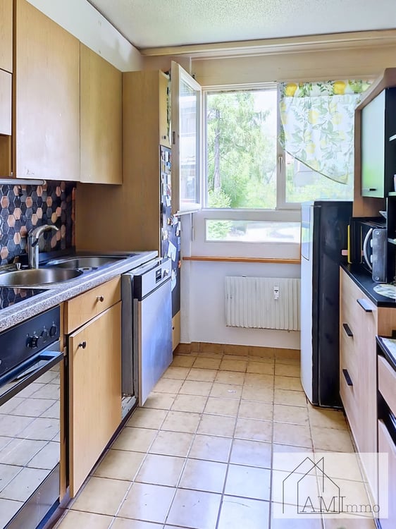 Agréable appartement de 4.5 pièces avec balcon à Villars-sur-Glâne 6