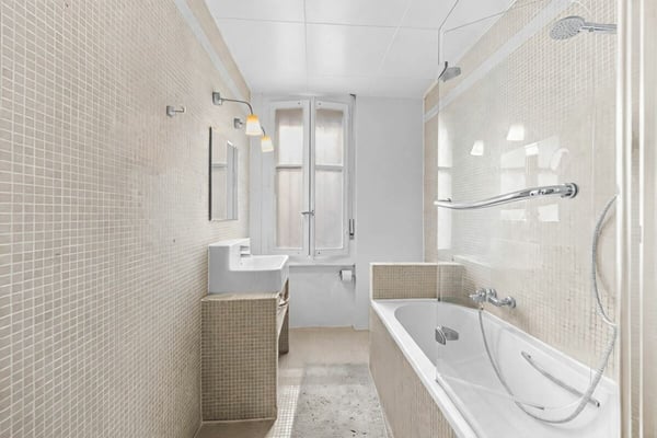 Appartement 6 pièces au coeur d'un quartier prisé 12