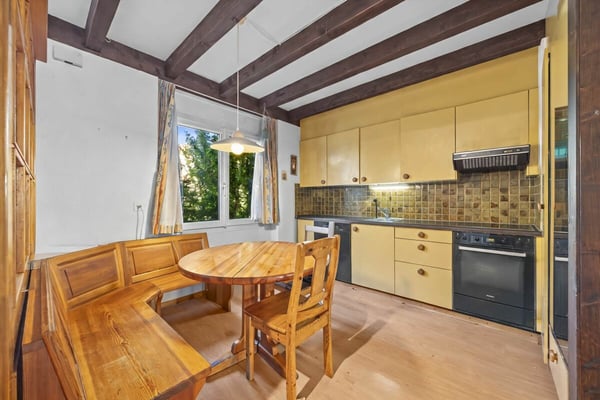 Villa familiale de caractère avec jardin privatif au coeur d'Echallens 6