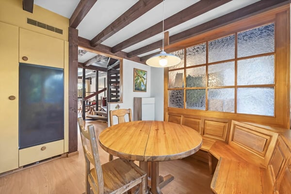 Villa familiale de caractère avec jardin privatif au coeur d'Echallens 7