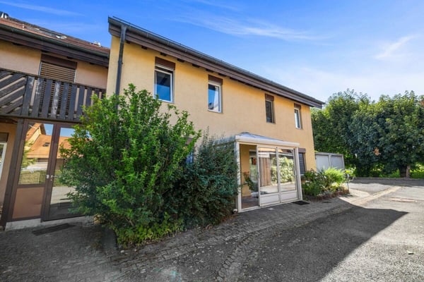 Villa familiale de caractère avec jardin privatif au coeur d'Echallens 23