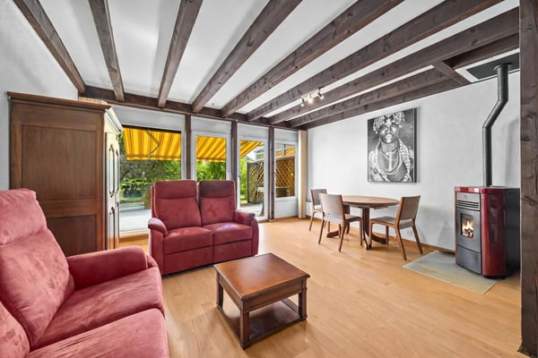 Villa familiale de caractère avec jardin privatif au coeur d'Echallens 4