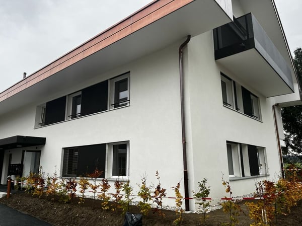 3.5 pièces dans les combles avec balcon et vue dégagée 1