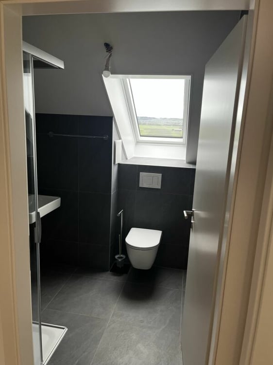 3.5 pièces dans les combles avec balcon et vue dégagée 9