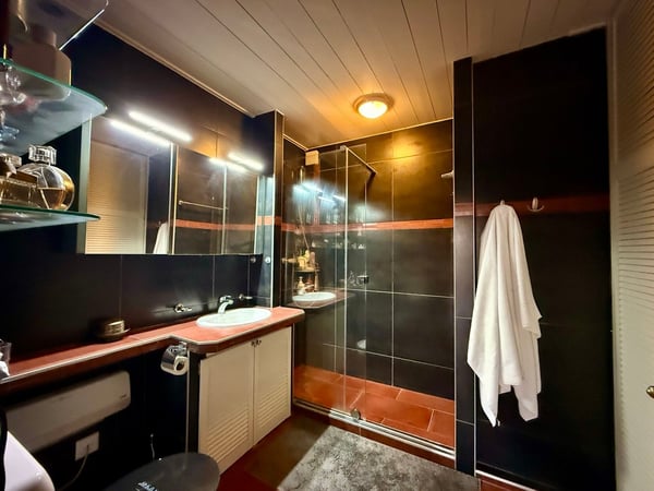 Magnifique maison de 2.5 pièces avec 3 appartements à Servion 6