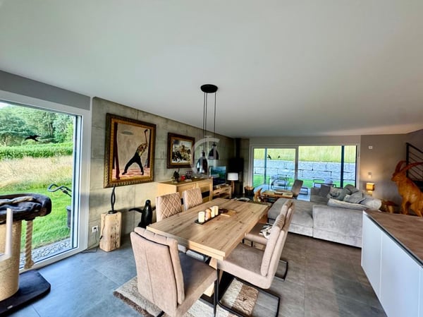 EXCLUSIVITE I Somptueuse et lumineuse villa jumelée 1.5 pièces 6