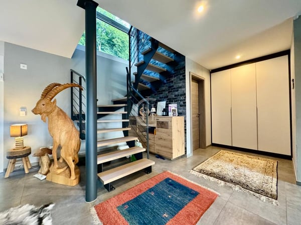 EXCLUSIVITE I Somptueuse et lumineuse villa jumelée 1.5 pièces 10