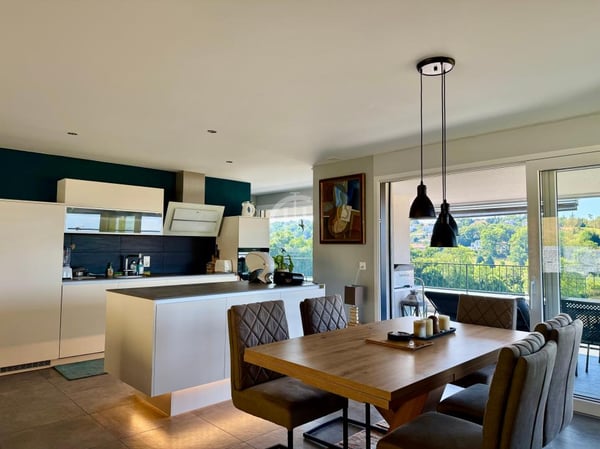 EXCLUSIVITE I Somptueuse et lumineuse villa jumelée 1.5 pièces 5