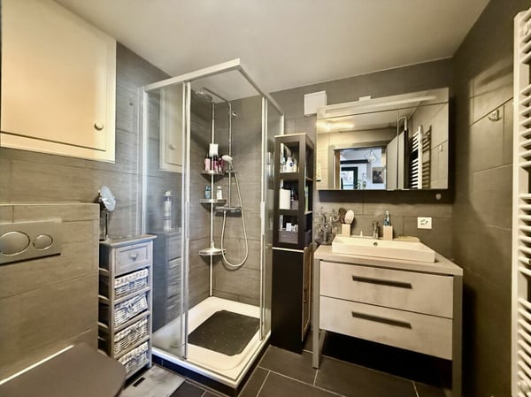 Maisonnette 2.5 pièces à Rances 8