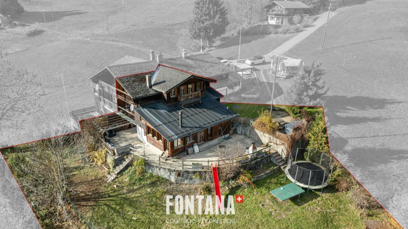 Chalet contigu de 6 pièces avec suite parentale