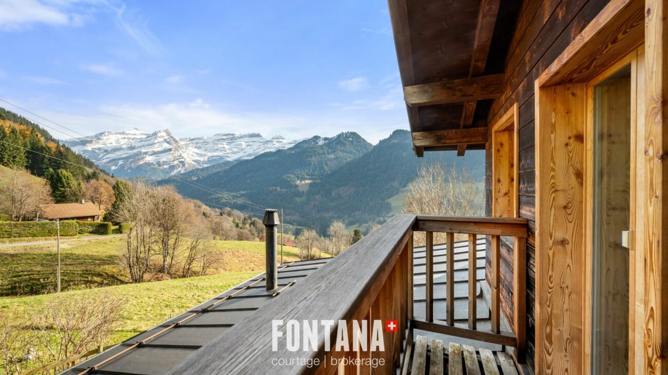 Chalet contigu de 6 pièces avec suite parentale