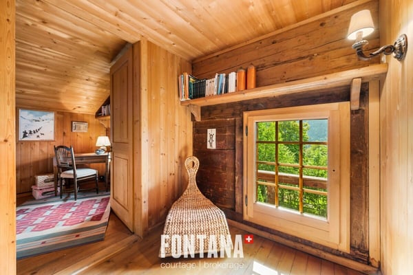 CHALET AUTHENTIQUE DE 1840 - LES DIABLERETS 18