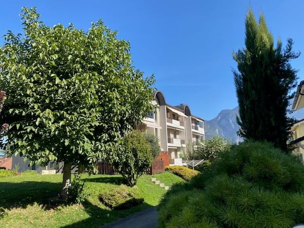 Appartement lumineux de 3 pièces avec balcon et vue sur les montagnes à Vouvry 8