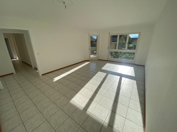 Appartement lumineux de 3 pièces avec balcon et vue sur les montagnes à Vouvry 4