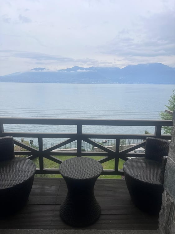 Appartement lumineux avec balcon vue lac à Saint-Gingolph 4