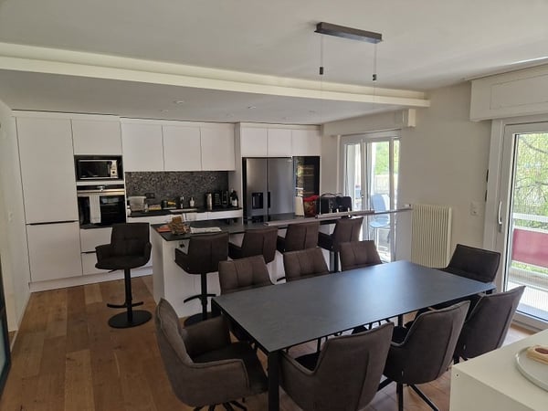 Spacieux appartement de 5 pièces avec balcon à Monthey